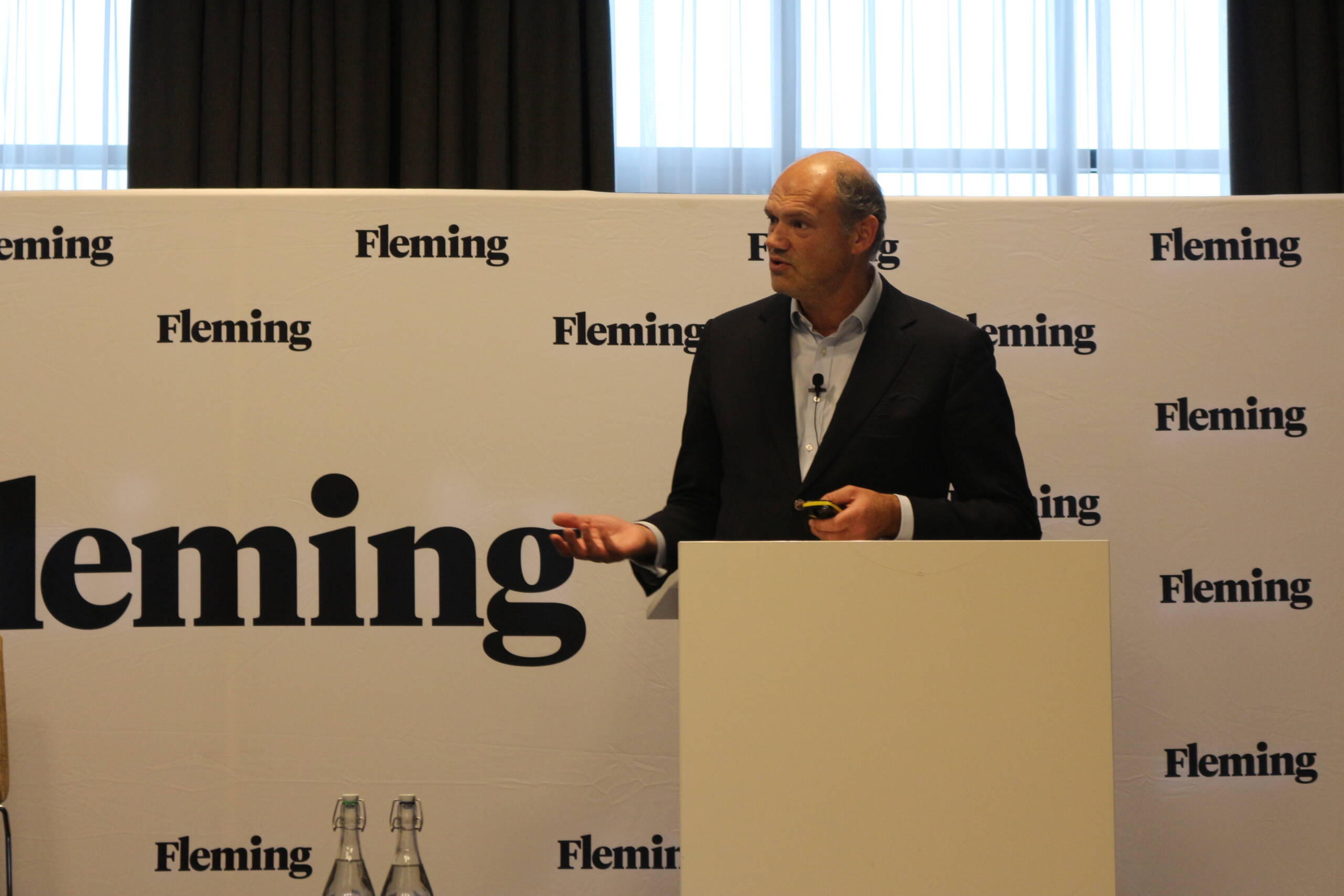 Security lending speaker